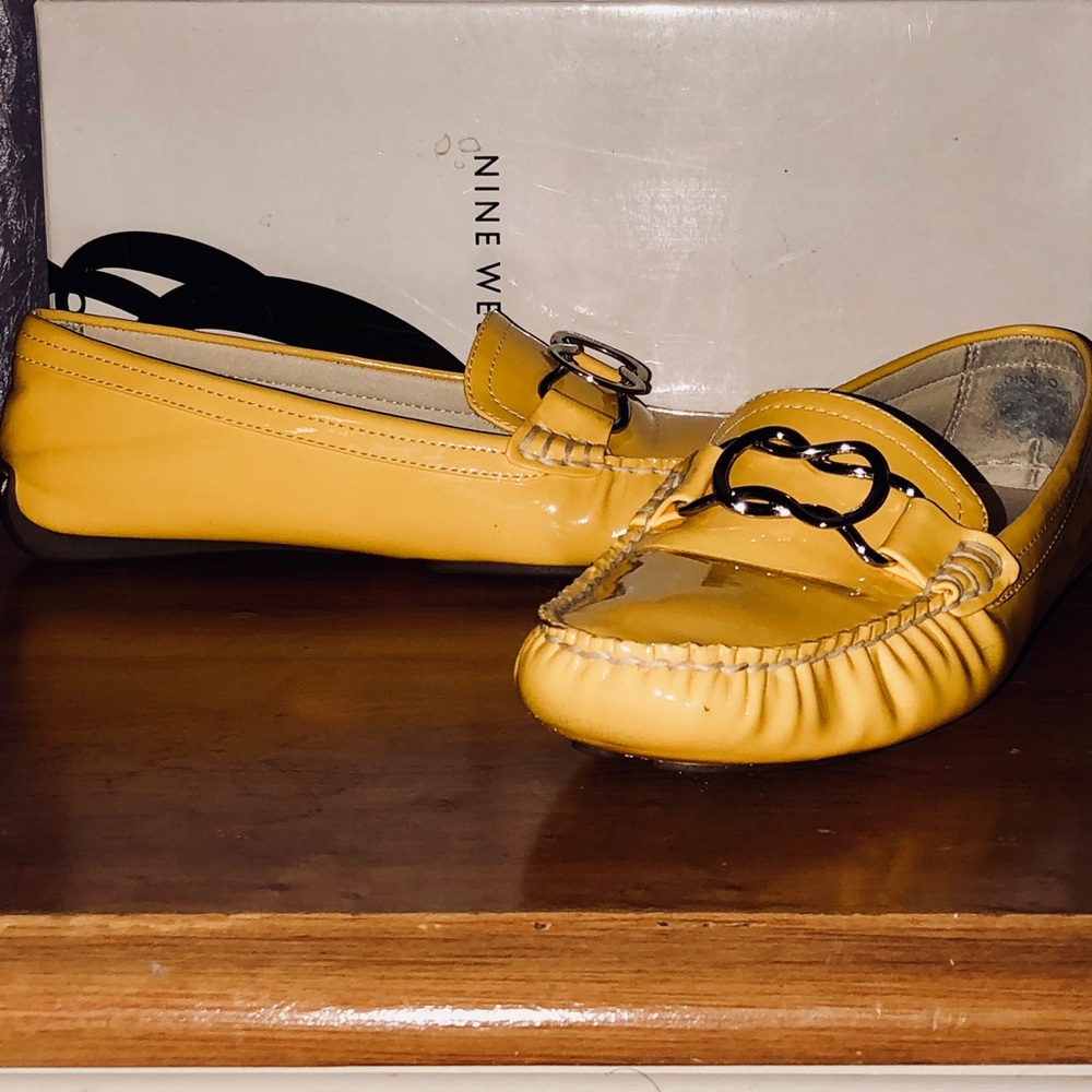 Nine West women’s Loafers!